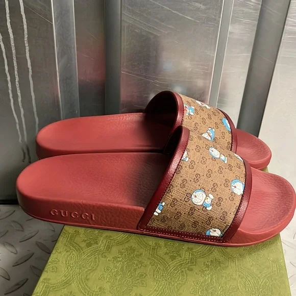 SALE!! Gucci x Doraemon limited edition GG supreme logo slides NWB FINAL DROP